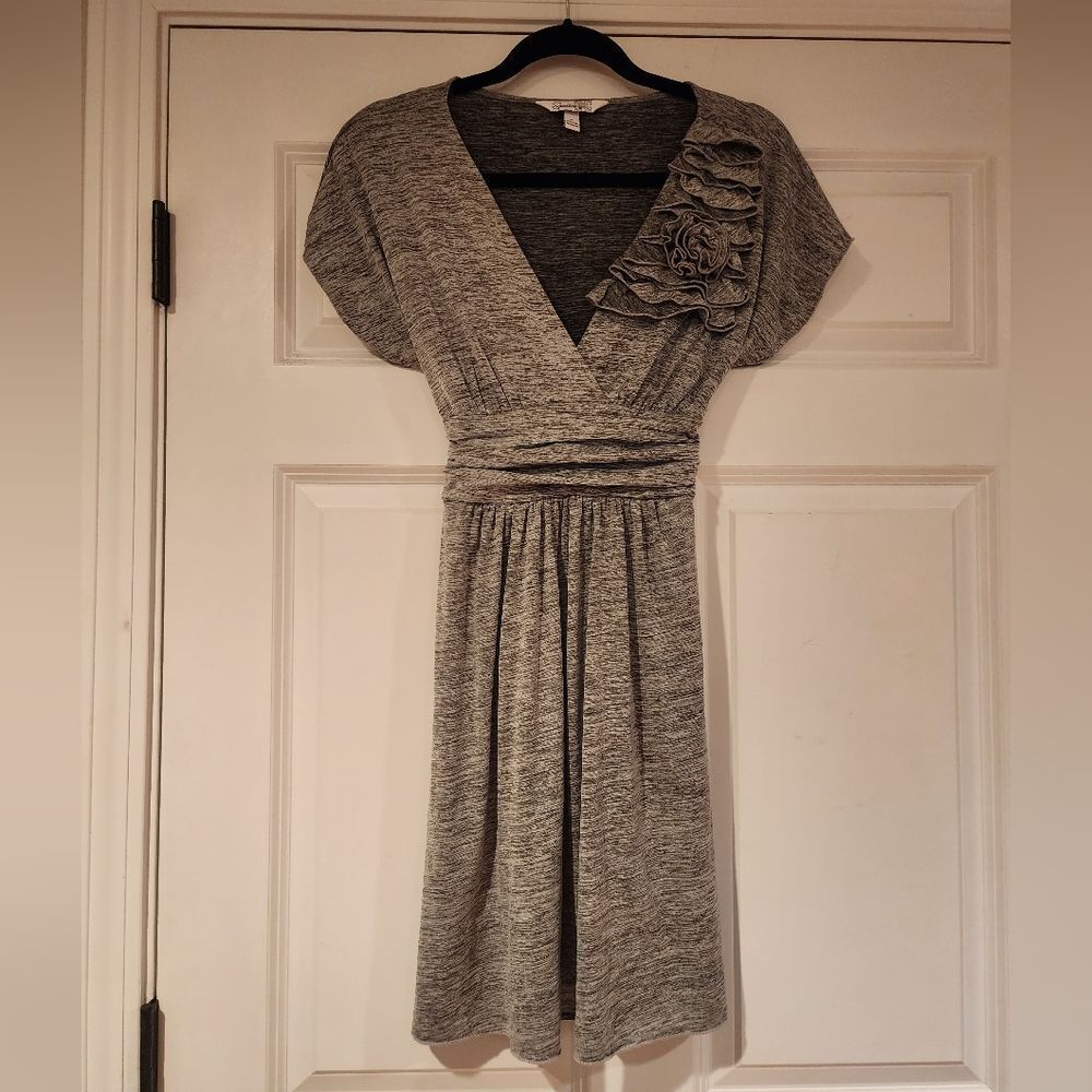 Speechless stretchy gray tie back fit and flare dress S